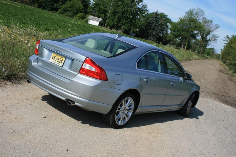 Volvo S80 AWD V8 2007 года  (фото 42 из 45)